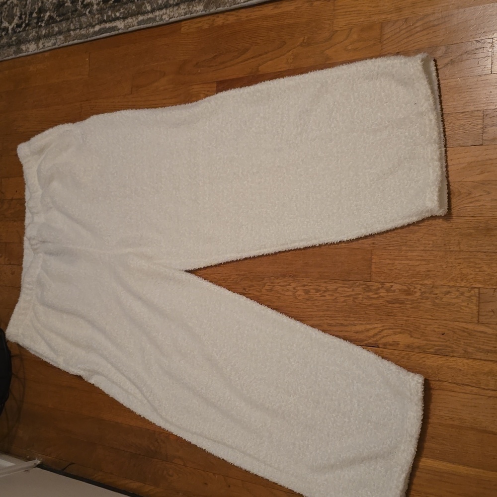 REEBOK BRAND WOMEN'S PLUS SIZE SOFT WHITE COZY BOTTOMS SIZE 2XL